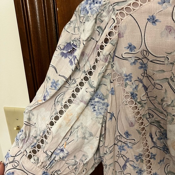 Express Floral Romper - Picture 2 of 3